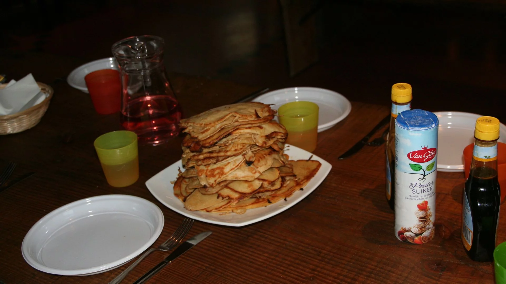 panneenkoeken tafel panneenkoeken tafel canva Kinderfeestje met pannenkoeken